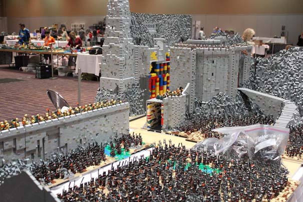 Επική αναπαράσταση μάχης του Άρχοντα των Δαχτυλιδιών με LEGO (8)