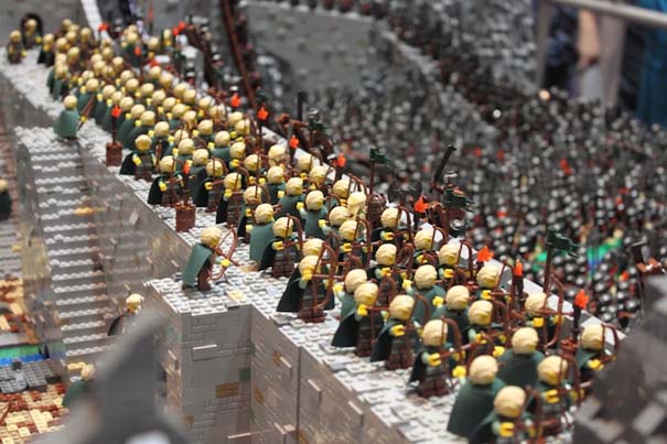 Επική αναπαράσταση μάχης του Άρχοντα των Δαχτυλιδιών με LEGO (11)