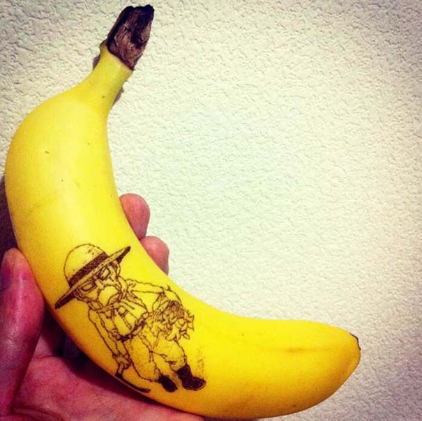 Τατουάζ σε μπανάνες (3)
