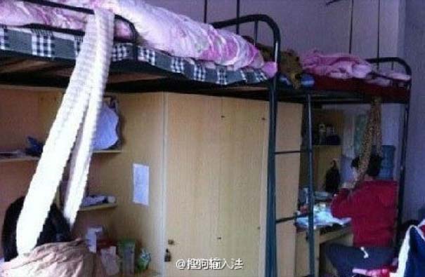 Κινέζοι φοιτητές βρήκαν έναν πολύ περίεργο τρόπο για να παραμένουν ξύπνιοι όταν διαβάζουν (8)