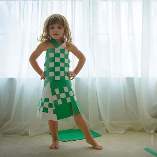 4χρονη δημιουργεί με τη μητέρα της εκπληκτικά φορέματα από χαρτί (28)