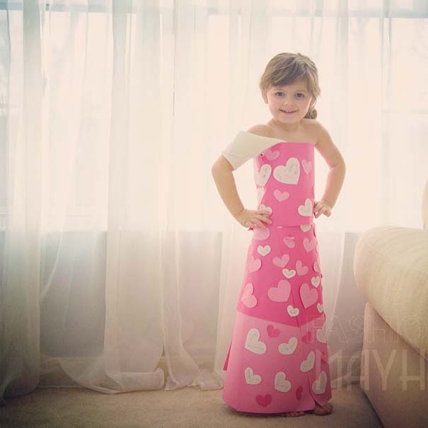 4χρονη δημιουργεί με τη μητέρα της εκπληκτικά φορέματα από χαρτί (39)