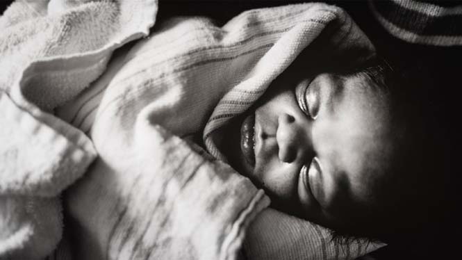 Συγκινητικές φωτογραφίες από την υιοθεσία ενός μωρού δείχνουν τι θα πει ανιδιοτελής αγάπη (8)