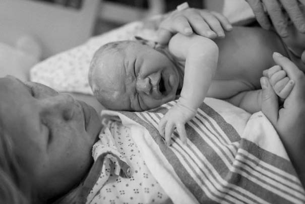 Το θαύμα της γέννησης σε μοναδικές φωτογραφίες (18)