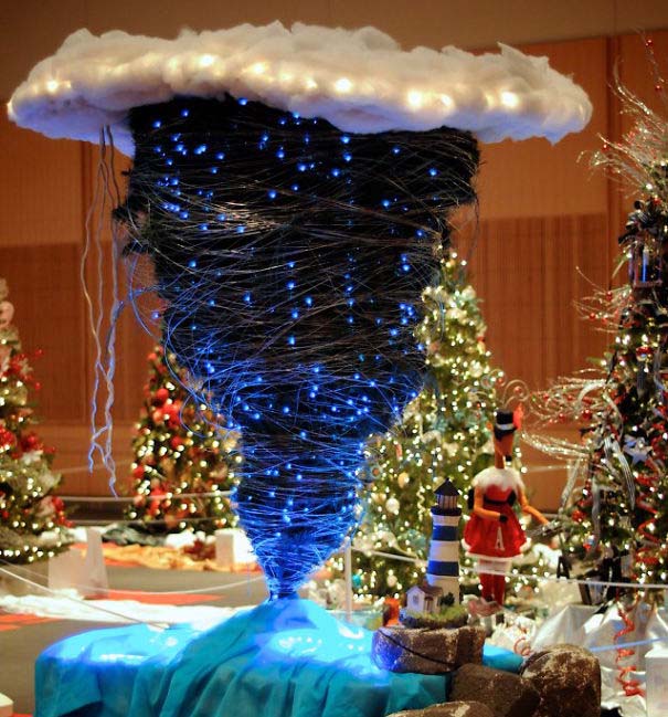 Δημιουργικά DIY χριστουγεννιάτικα δένδρα (60)