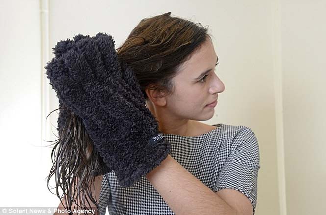 Τα επαναστατικά γάντια - πετσέτες που φιλοδοξούν να αντικαταστήσουν το πιστολάκι (4)