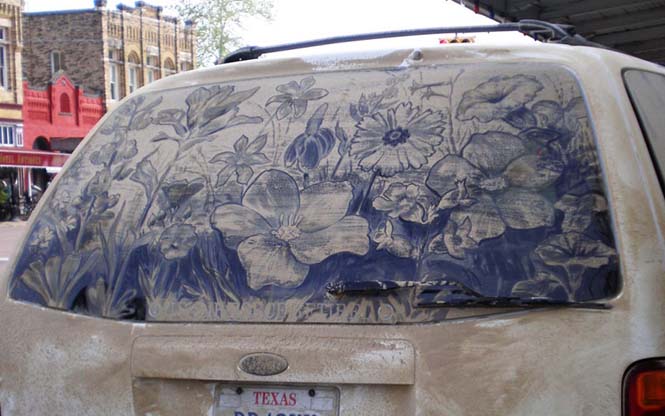 Καλλιτέχνης μετατρέπει σκονισμένα αυτοκίνητα σε έργα τέχνης (16)