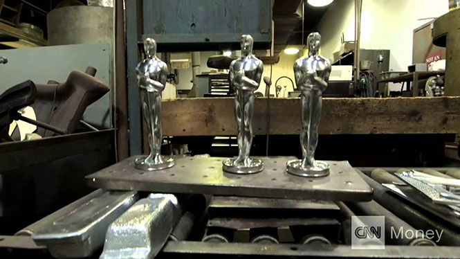 Πως κατασκευάζεται το χρυσό αγαλματίδιο των βραβείων Oscar