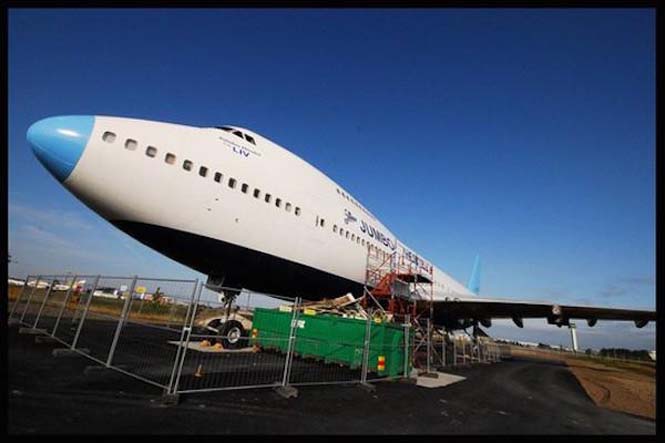 Παλιό Boeing 747 μετατράπηκε σε ξενοδοχείο (6)