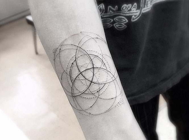 Ο Brian Woo έγινε διάσημος χάρη στα εκπληκτικά γεωμετρικά τατουάζ που δημιουργεί (16)