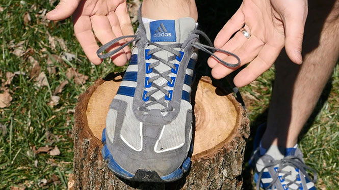 Πως να δέσετε σωστά τα αθλητικά σας παπούτσια