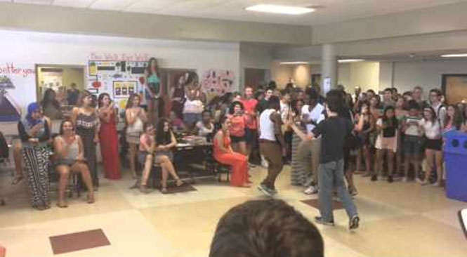 Μαθητής κερδίζει σε χορευτική μονομαχία με απρόσμενο τρόπο