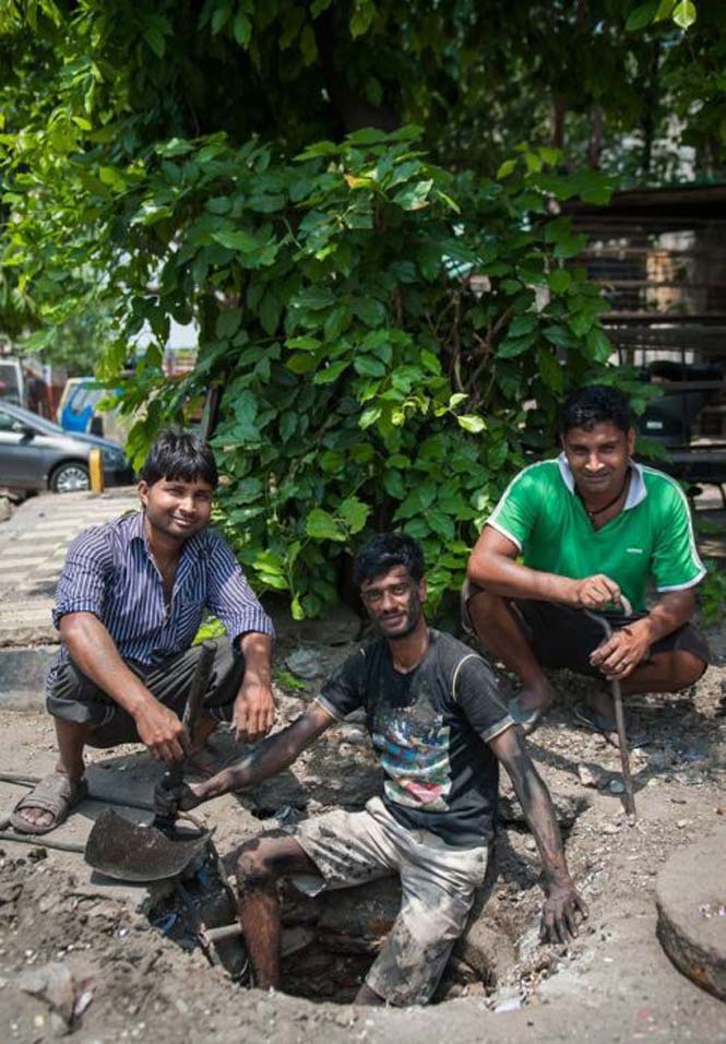 Οι δύτες υπονόμων στο Δελχί έχουν μια από τις πιο αηδιαστικές δουλειές στον κόσμο (8)