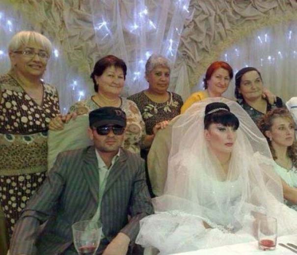 Παράξενα και ξεκαρδιστικά στιγμιότυπα γάμων στην Ρωσία (9)