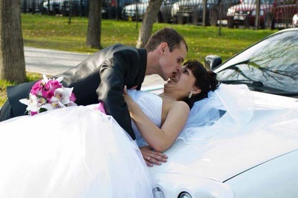 Παράξενα και ξεκαρδιστικά στιγμιότυπα γάμων στην Ρωσία (17)