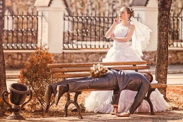 Παράξενα και ξεκαρδιστικά στιγμιότυπα γάμων στην Ρωσία (18)