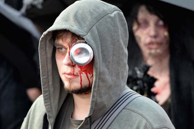Η παρέλαση των ζόμπι στο Ντίσελντορφ της Γερμανίας (4)