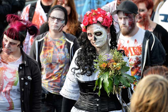 Η παρέλαση των ζόμπι στο Ντίσελντορφ της Γερμανίας (10)
