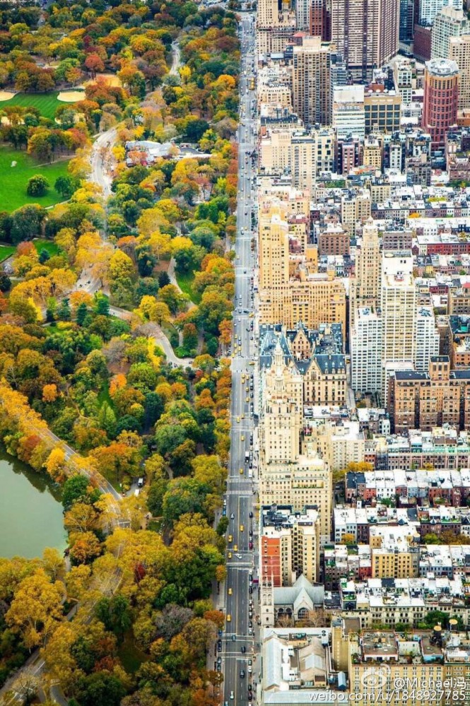 Μια εντυπωσιακή αντίθεση στην καρδιά της Νέας Υόρκης | Φωτογραφία της ημέρας