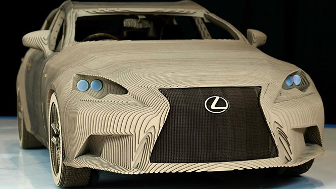 Lexus από χαρτόνι