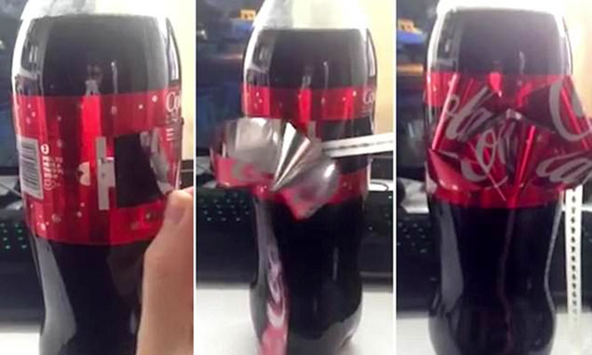 Απίθανη έκπληξη σε μπουκάλι Coca Cola