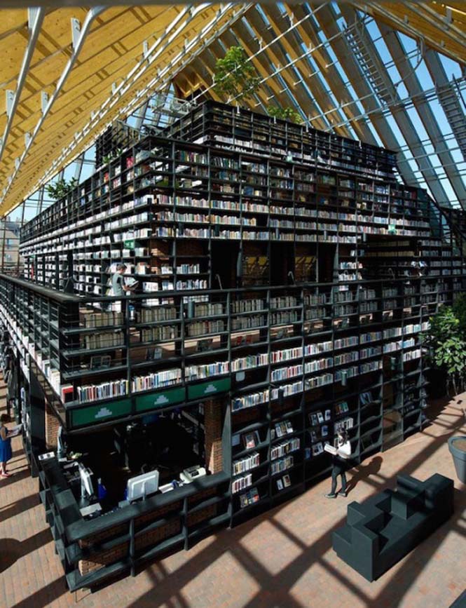 Γυάλινη 5όροφη βιβλιοθήκη στην Ολλανδία (2)