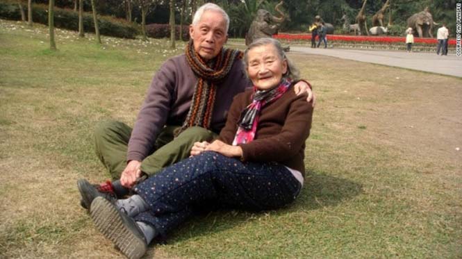 Μετά από 70 χρόνια, αυτό το ζευγάρι φωτογραφήθηκε όπως την ημέρα του γάμου τους (4)