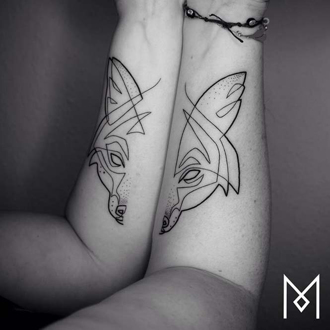 Τατουάζ με μια γραμμή από τον Mo Ganji (12)