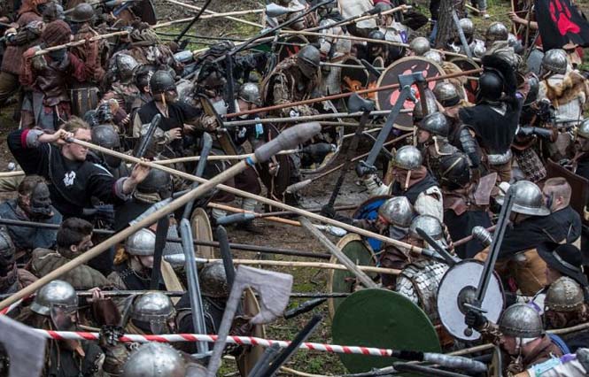 Χιλιάδες fans συγκεντρώθηκαν στην Τσεχία για να αναπαραστήσουν μια μάχη από το «The Hobbit» (11)