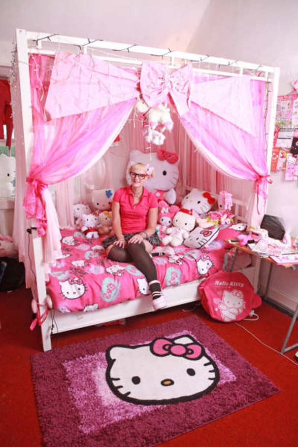 Λάτρης της Hello Kitty έχει ξοδέψει πάνω από 40 χιλιάδες δολάρια για την μανία της (5)