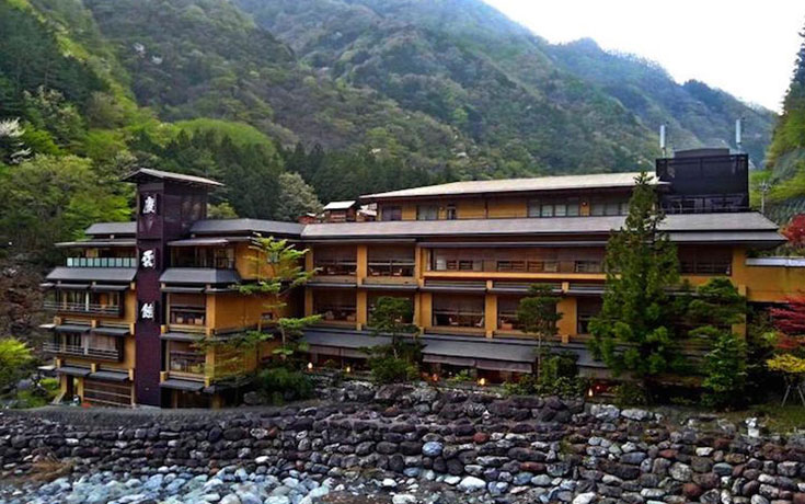 Το παλαιότερο ξενοδοχείο στον κόσμο λειτουργεί από την ίδια οικογένεια εδώ και 1300 χρόνια (1)