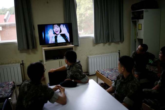 Οι στρατιώτες στη Νότια Κορέα κάνουν μπαλέτο για καταπολέμηση του στρες (9)