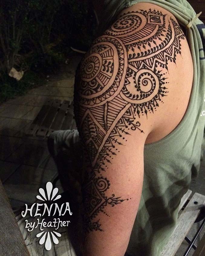 Menna: Η τάση κατά την οποία άνδρες κάνουν περίτεχνα τατουάζ χένα (6)