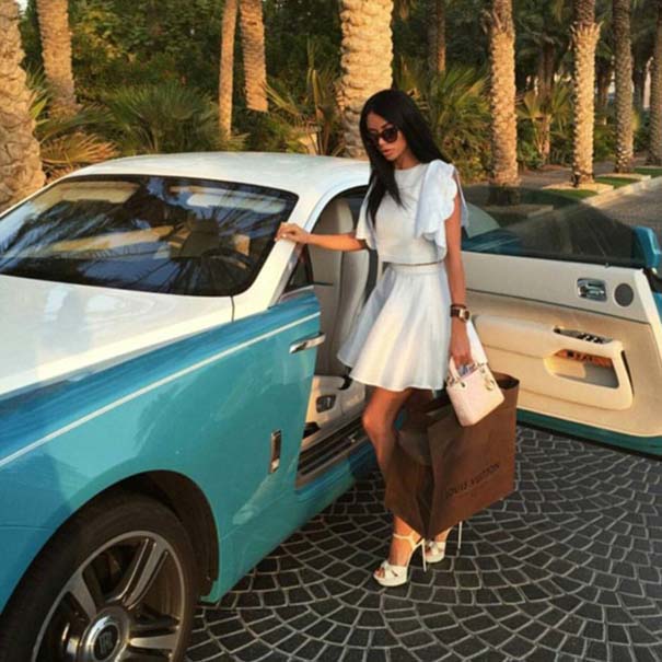 Τα πλουσιοκόριτσα του Ντουμπάι κάνουν «πασαρέλα» στο Instagram (17)