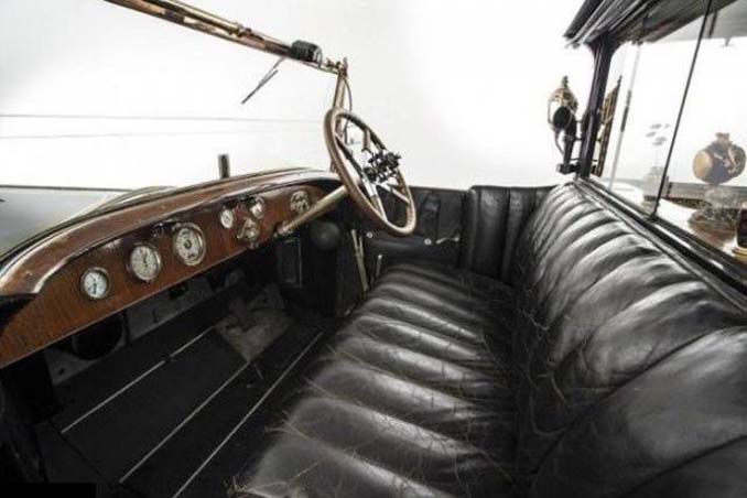 Το εσωτερικό αυτής της σπάνιας Rolls-Royce του 1929 θυμίζει παλάτι (3)