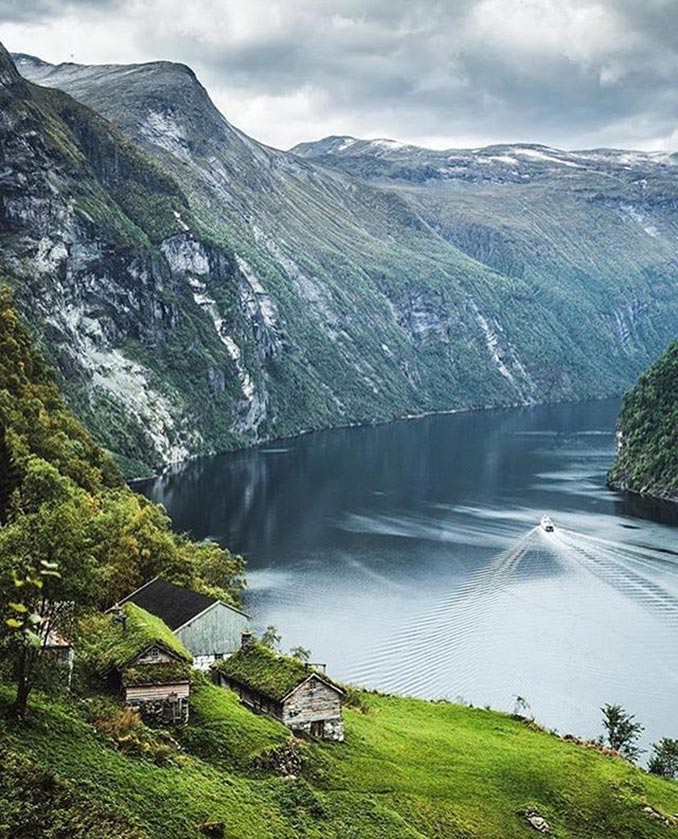 Τοπίο απόλυτης γαλήνης στη Νορβηγία | Φωτογραφία της ημέρας