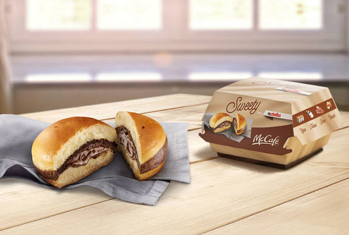 Τα Ιταλικά McDonald's παρουσίασαν το Nutella Burger (2)