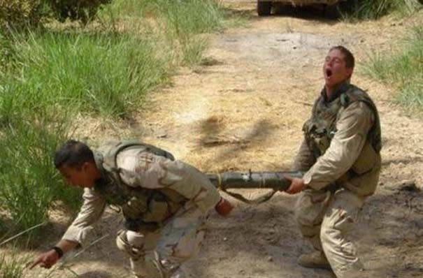 Στρατιωτικά ευτράπελα που χαρίζουν γέλιο (13)