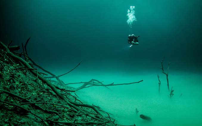 Υποβρύχια λίμνη στο Μεξικό που προκαλεί δέος (6)