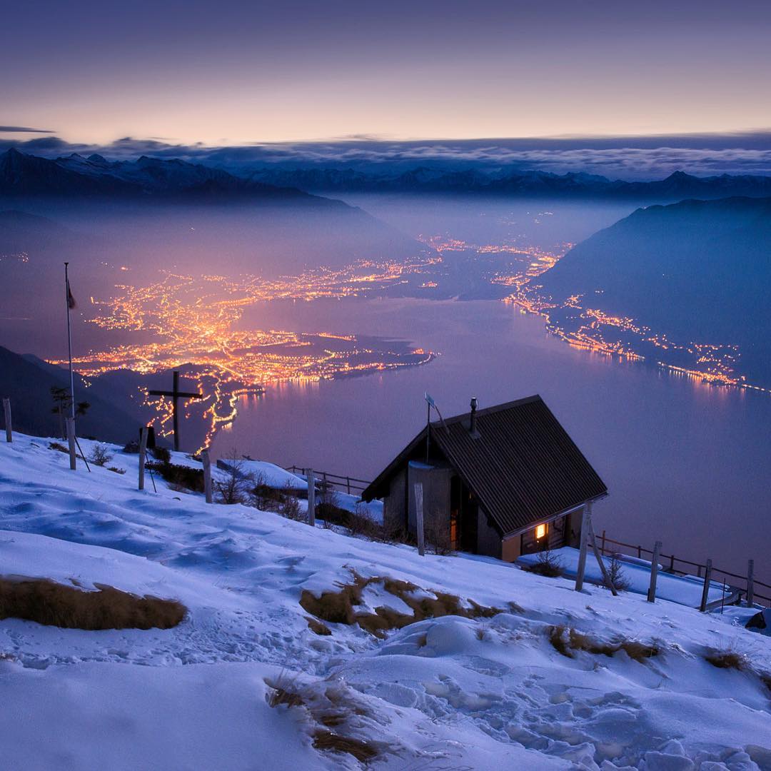 Καταφύγιο με εκπληκτική θέα στην Ελβετία | Φωτογραφία της ημέρας
