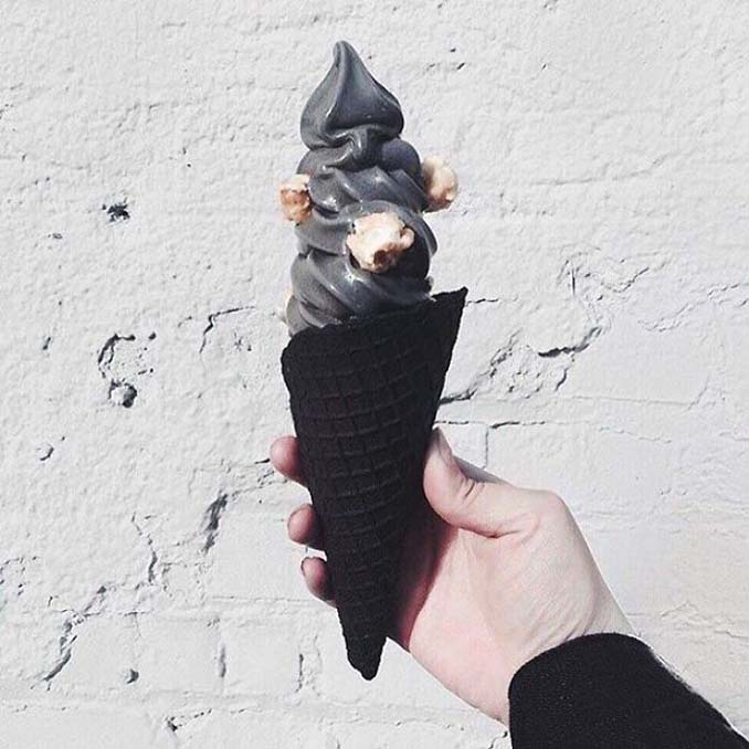 Μαύρο παγωτό (8)