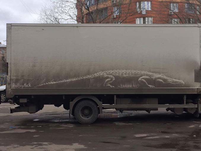 Ο Nikita Golubev μετατρέπει σκονισμένα οχήματα σε απίστευτα έργα τέχνης (1)