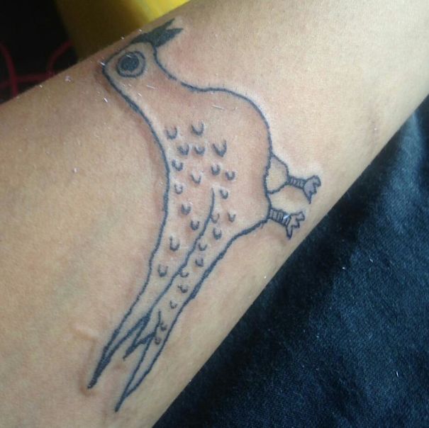 Αυτή η tattoo artist δημιουργεί φρικτά τατουάζ όμως οι πελάτες κάνουν ουρά (19)