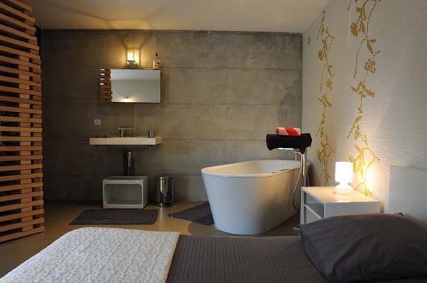 Αυτό το Airbnb στη νότια Γαλλία διαθέτει πισίνα ενυδρείο 27 μέτρων (11)