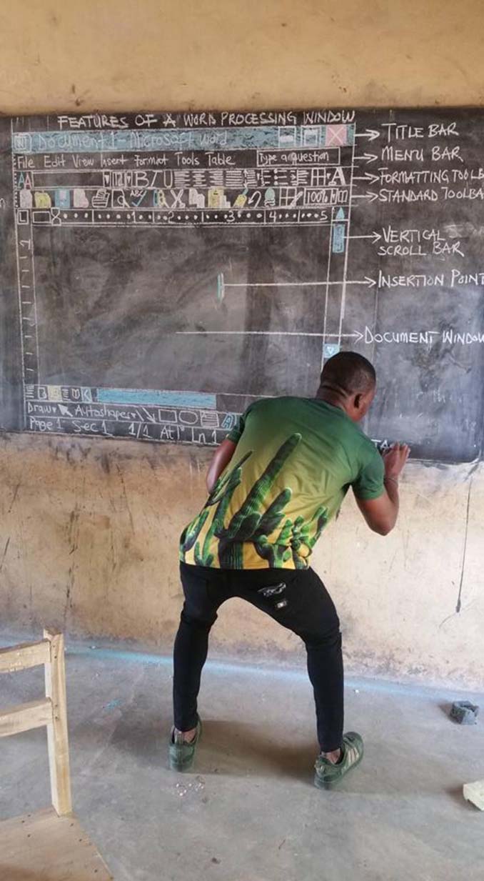 Καθηγητής στη Γκάνα διδάσκει Microsoft Word χωρίς Η/Υ (3)