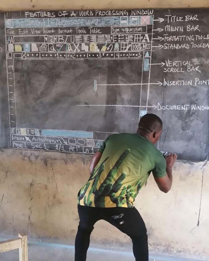 Καθηγητής στη Γκάνα διδάσκει Microsoft Word χωρίς Η/Υ (5)