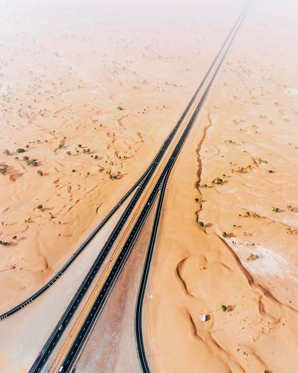 Εκπληκτικές φωτογραφίες δείχνουν την έρημο να κατακτά το Ντουμπάι και το Αμπού Ντάμπι (15)